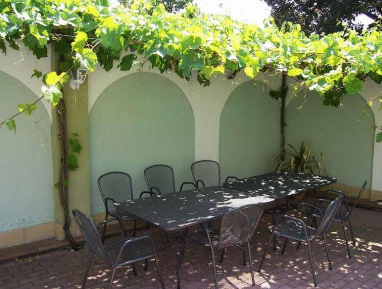 Dolní Dunajovice Penzion Barina מראה חיצוני תמונה