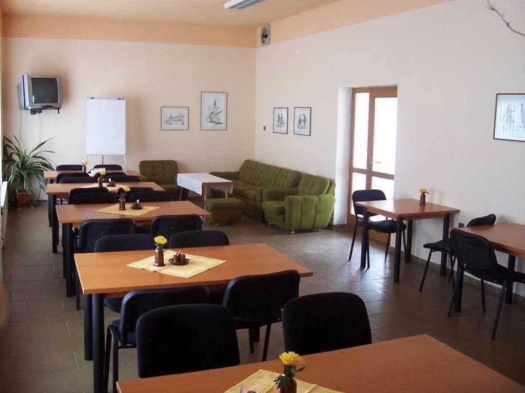 Dolní Dunajovice Penzion Barina מראה חיצוני תמונה